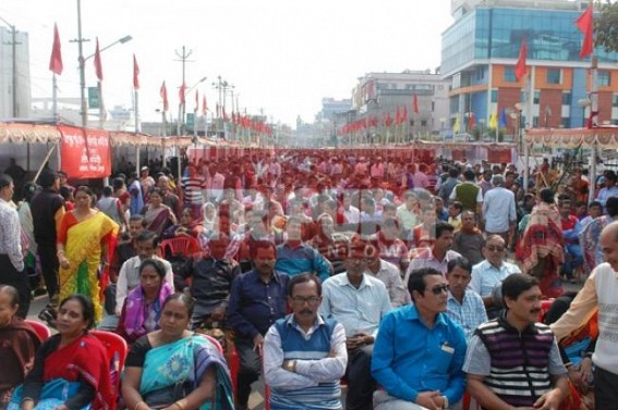 CPI-M backed Employees Association  held a 5 hours long protest 